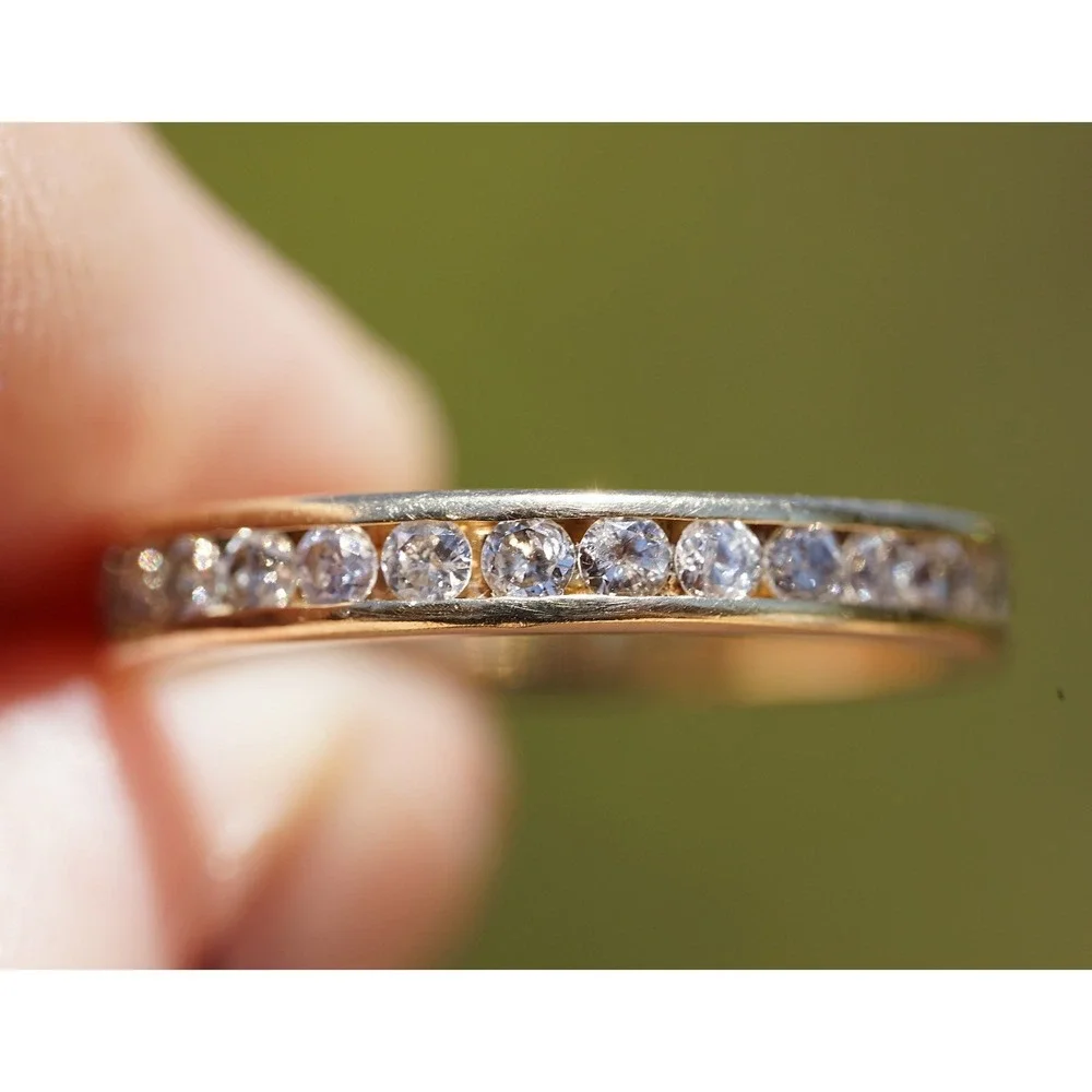 Vintage 14k Solid Gold Natural Channel Set Eternity Band Ring - 2.91g Size 6.75 - Picture 4 of 8